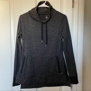 Apana Gray Athletic Long Sleeve Top with Pockets. Size Small